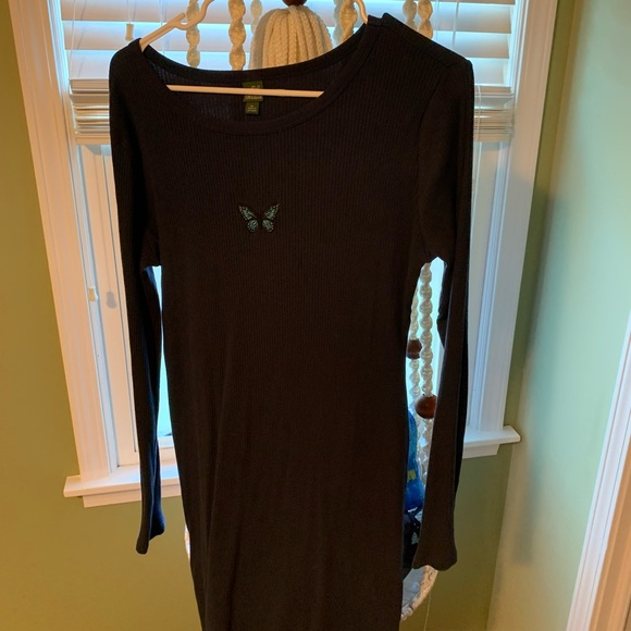 Blue dress with butterfly - Picture 2 of 3